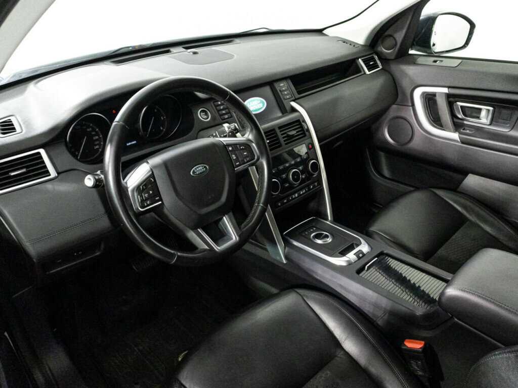 Land Rover Discovery Sport 2019 года с пробегом. Фото: #10