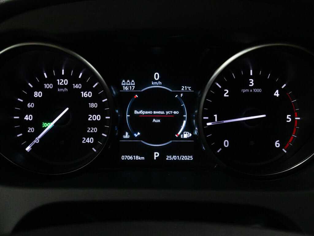 Land Rover Discovery Sport 2019 года с пробегом. Фото: #11