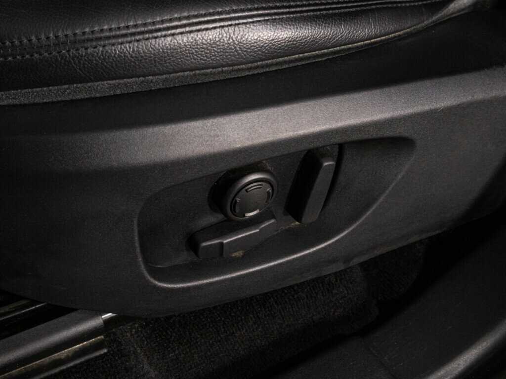 Land Rover Discovery Sport 2019 года с пробегом. Фото: #16