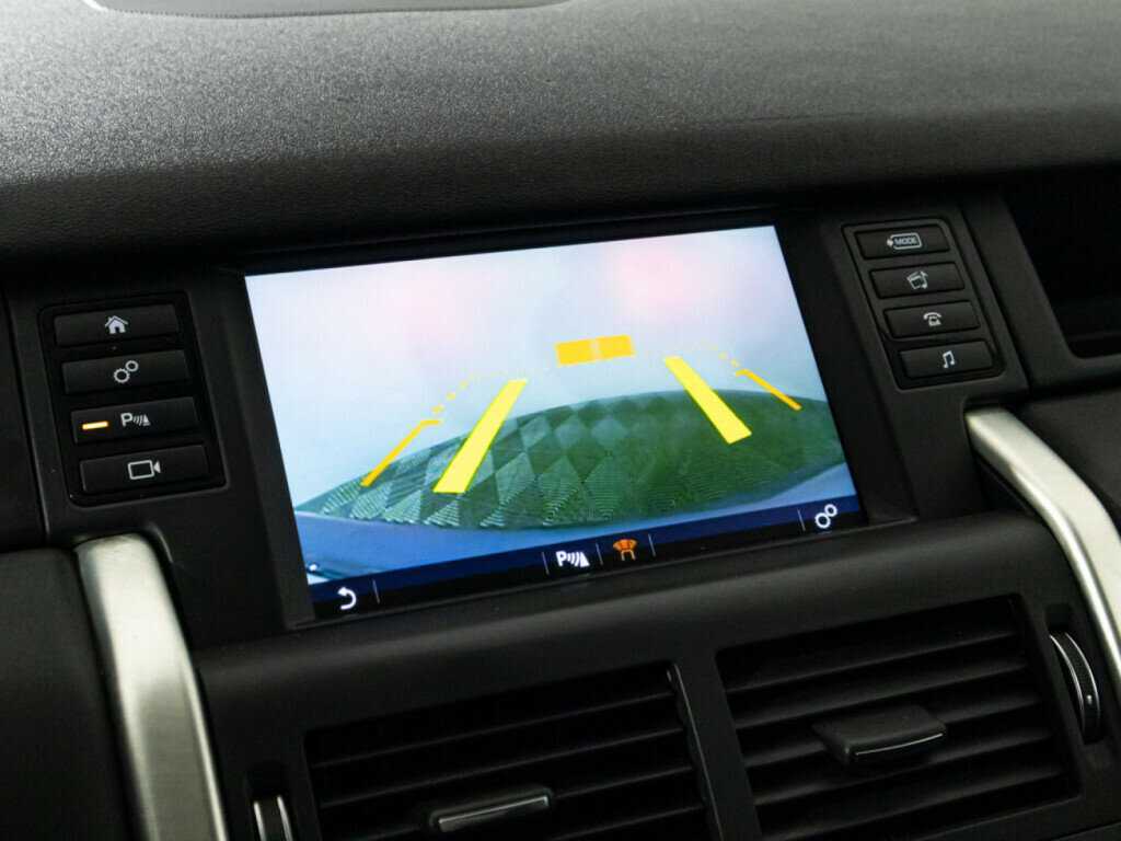 Land Rover Discovery Sport 2019 года с пробегом. Фото: #17