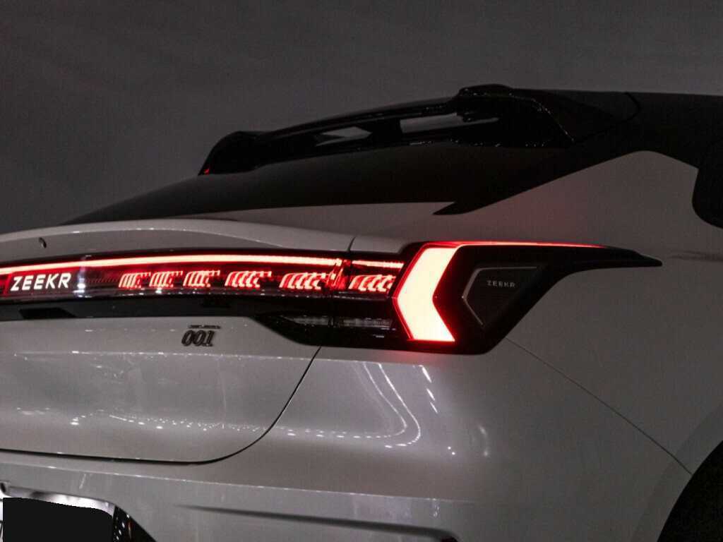 Zeekr 001 2023 года с пробегом. Фото: #29