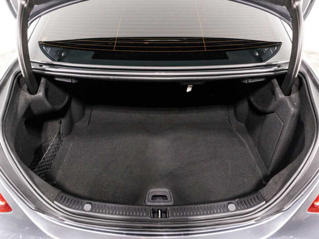 Mercedes-Benz E-Класс 2018 года с пробегом. Фото: #14