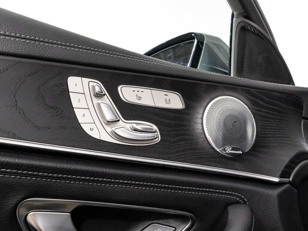 Mercedes-Benz E-Класс 2018 года с пробегом. Фото: #16