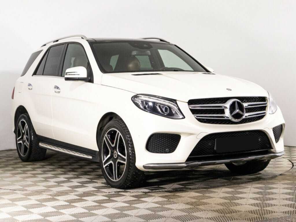 Mercedes-Benz GLE 2015 года с пробегом. Фото: #2