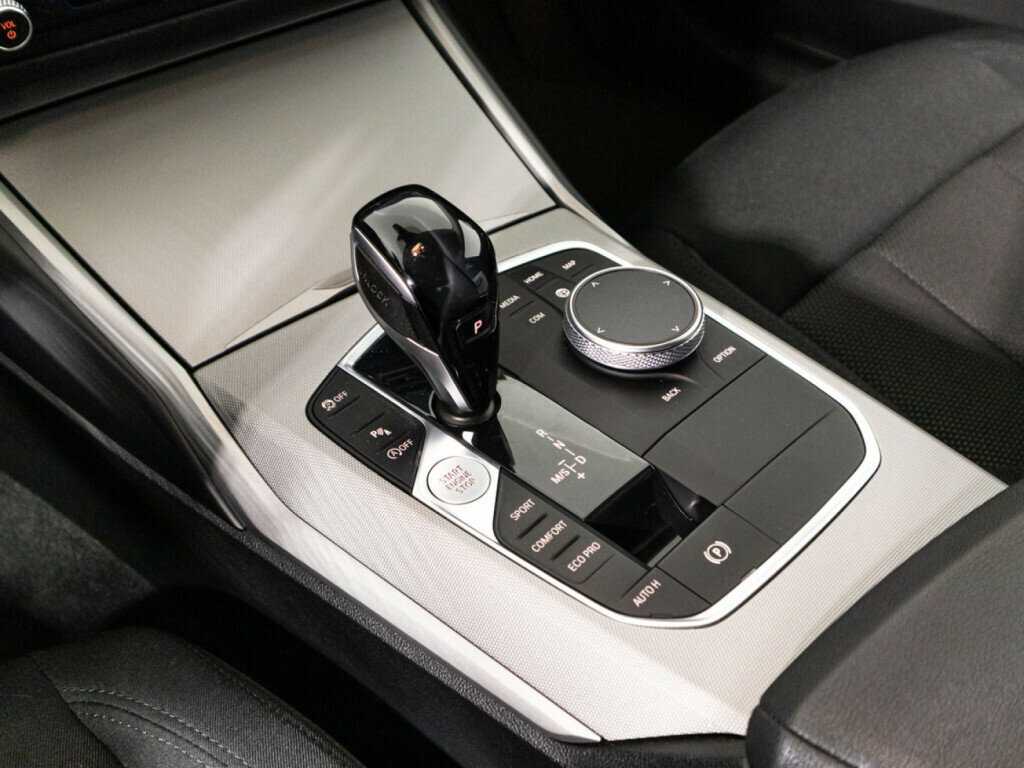 BMW 3 серии 2019 года с пробегом. Фото: #19