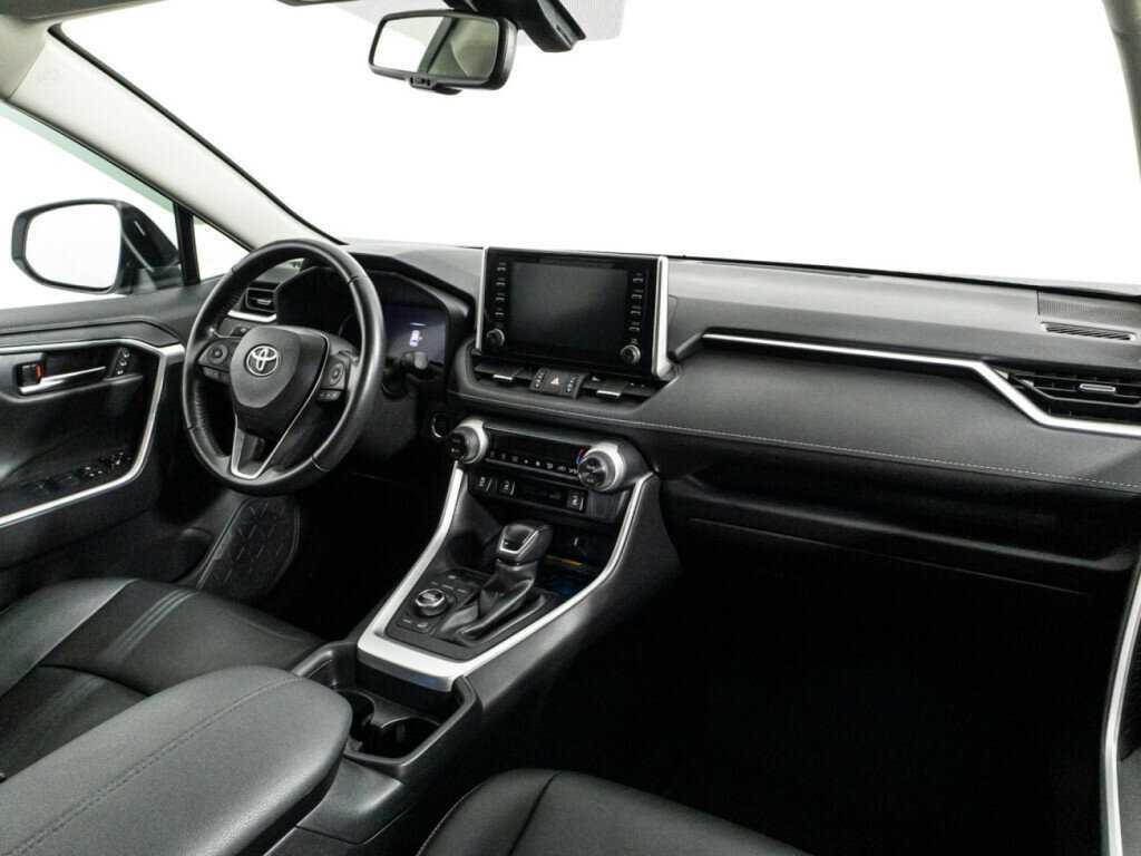 Toyota RAV4 2022 года с пробегом. Фото: #8