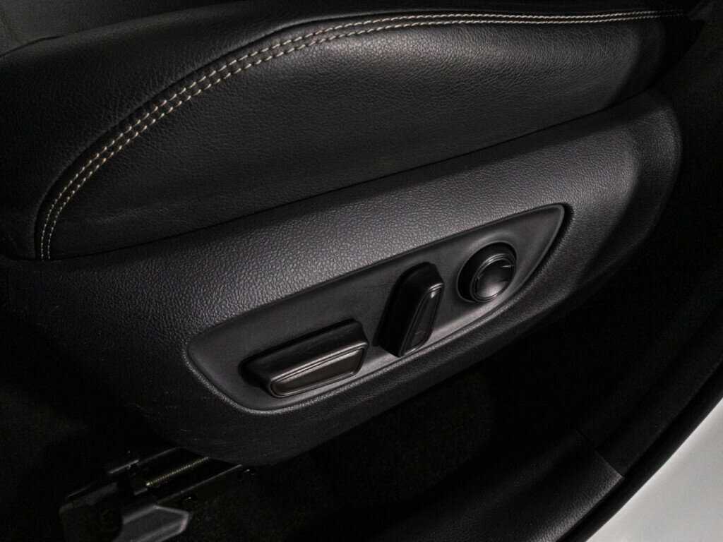 Toyota RAV4 2022 года с пробегом. Фото: #15