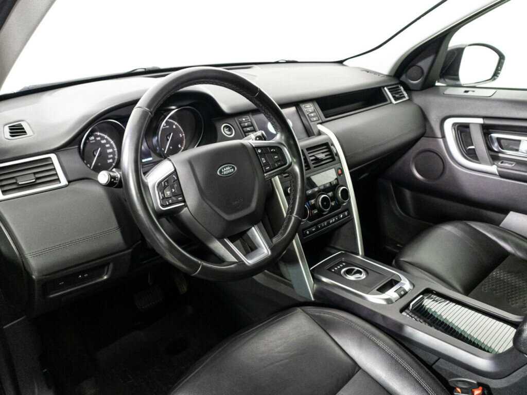 Land Rover Discovery Sport 2019 года с пробегом. Фото: #10