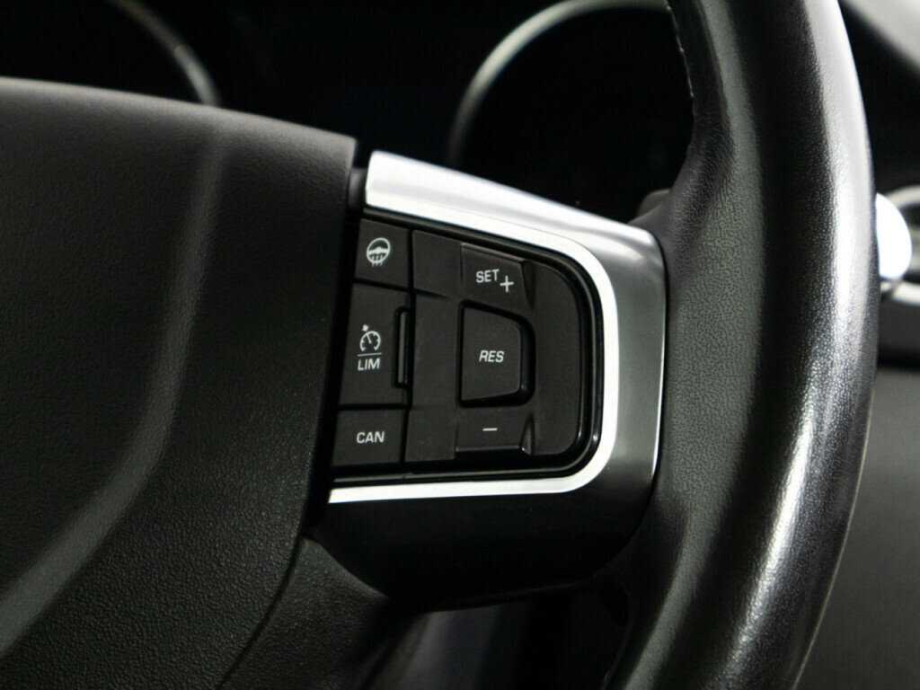 Land Rover Discovery Sport 2019 года с пробегом. Фото: #19