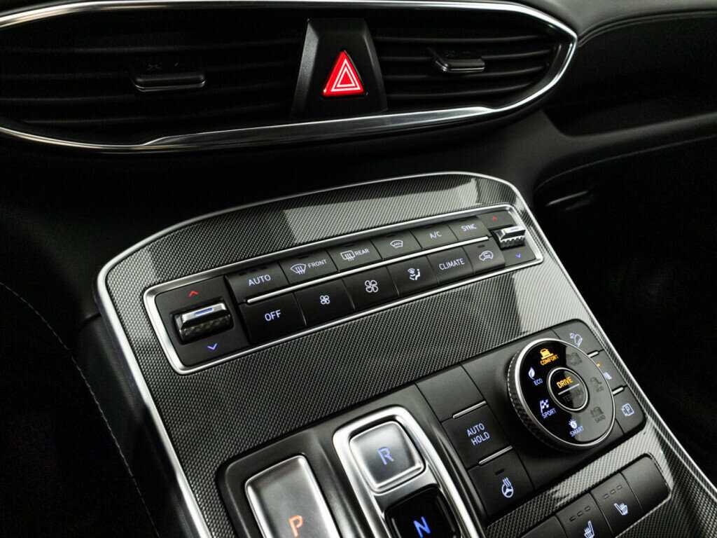 Hyundai Santa Fe 2021 года с пробегом. Фото: #18