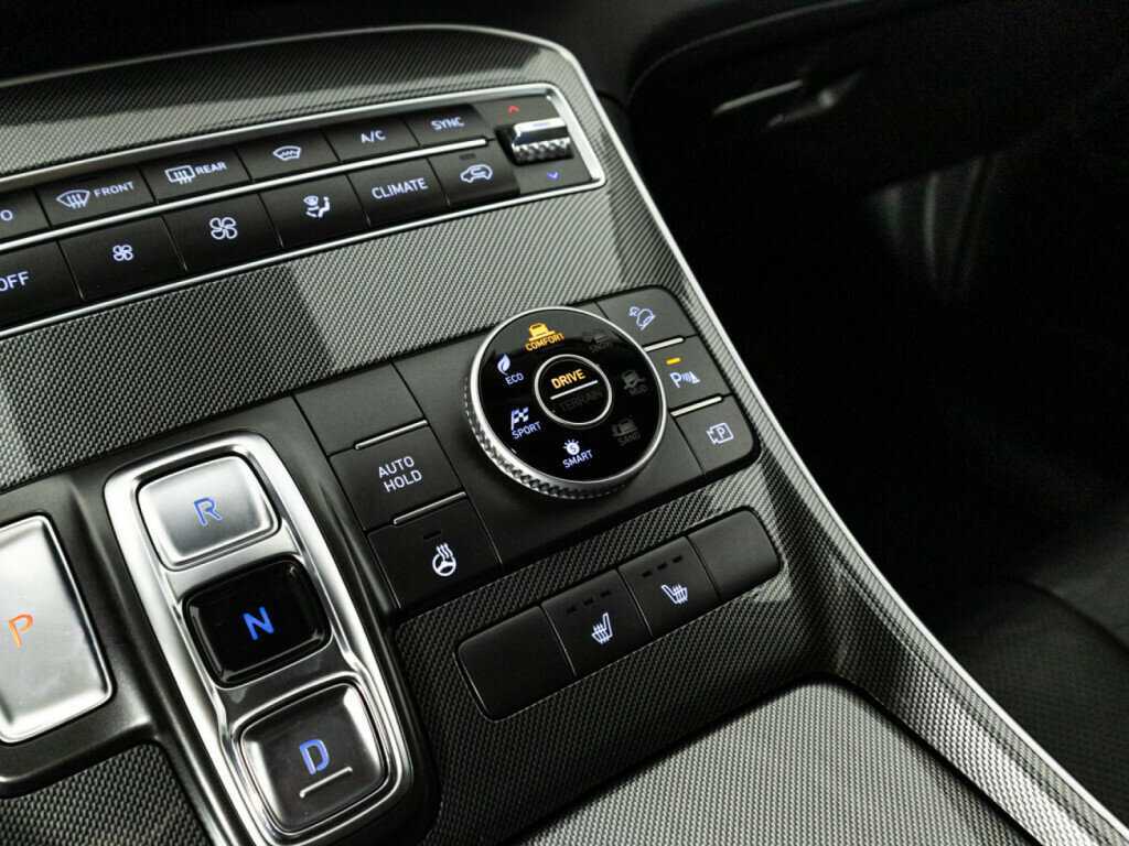 Hyundai Santa Fe 2021 года с пробегом. Фото: #19