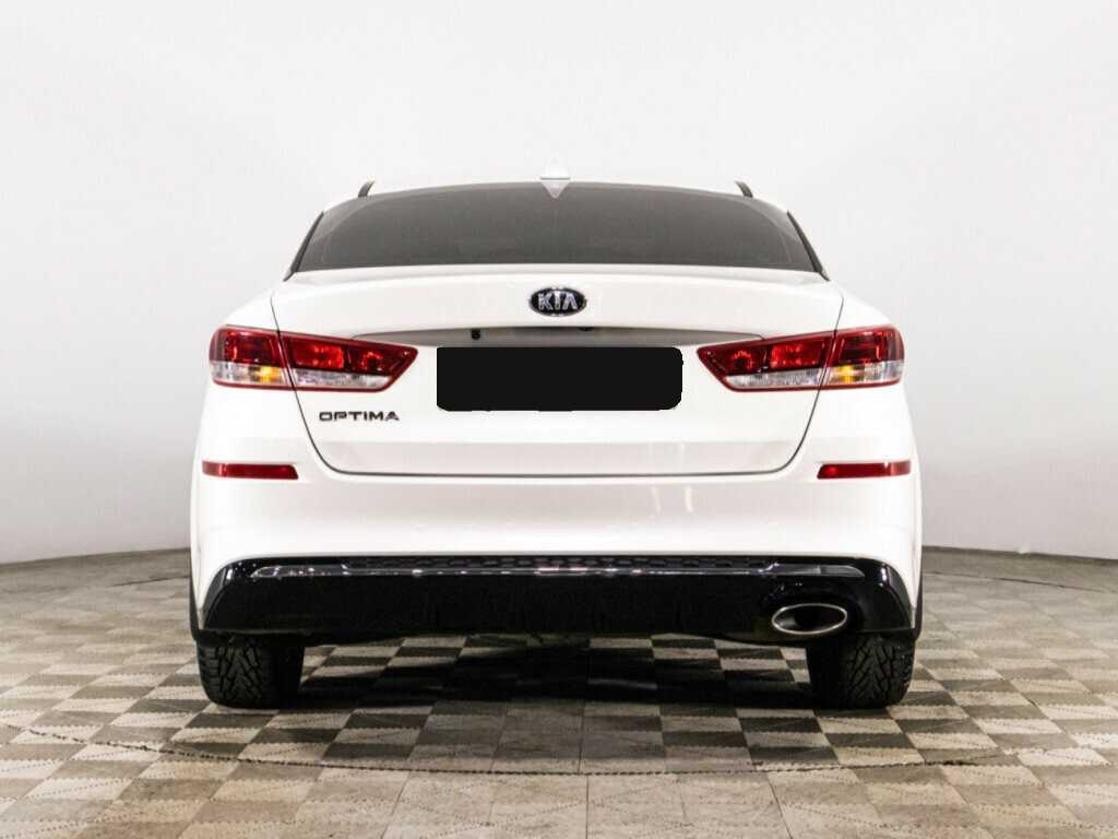 Kia Optima 2019 года с пробегом. Фото: #4