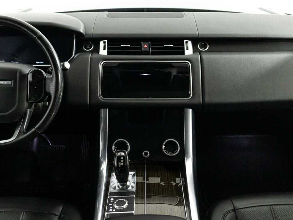 Land Rover Range Rover Sport 2018 года с пробегом. Фото: #13
