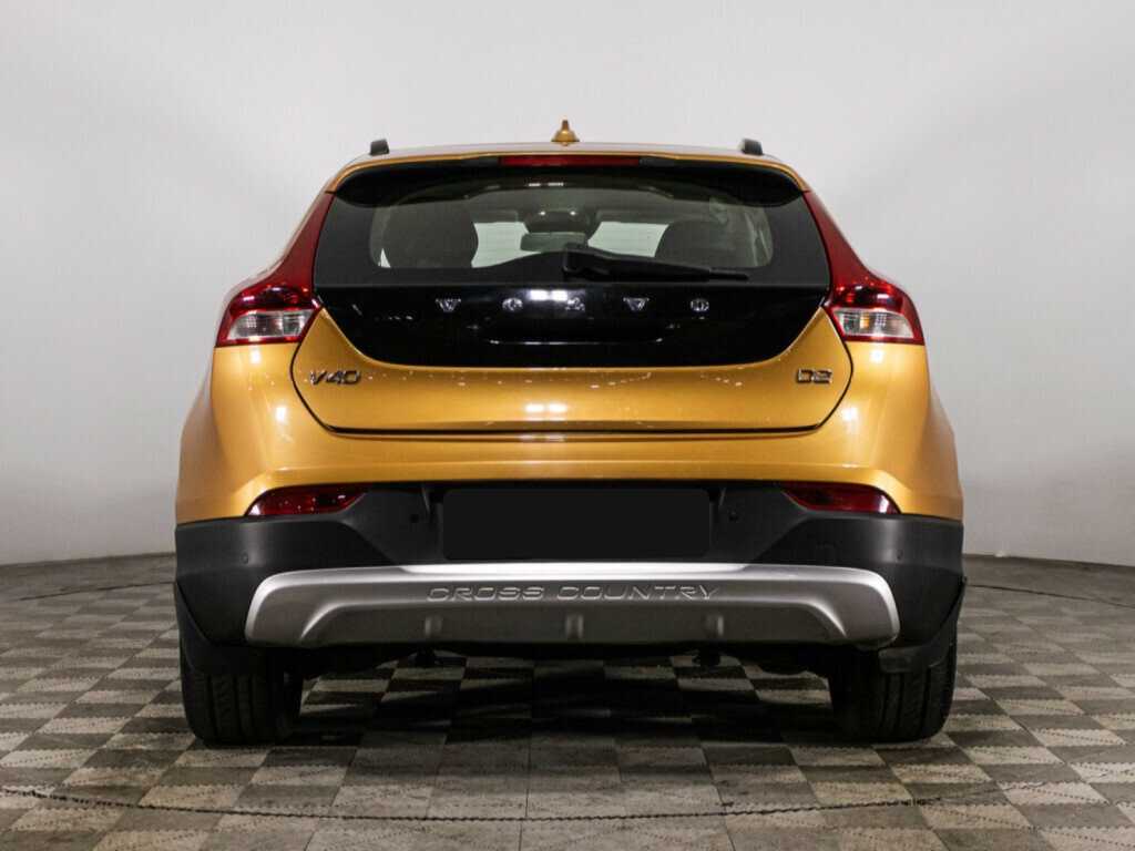 Volvo V40 Cross Country 2014 года с пробегом. Фото: #5