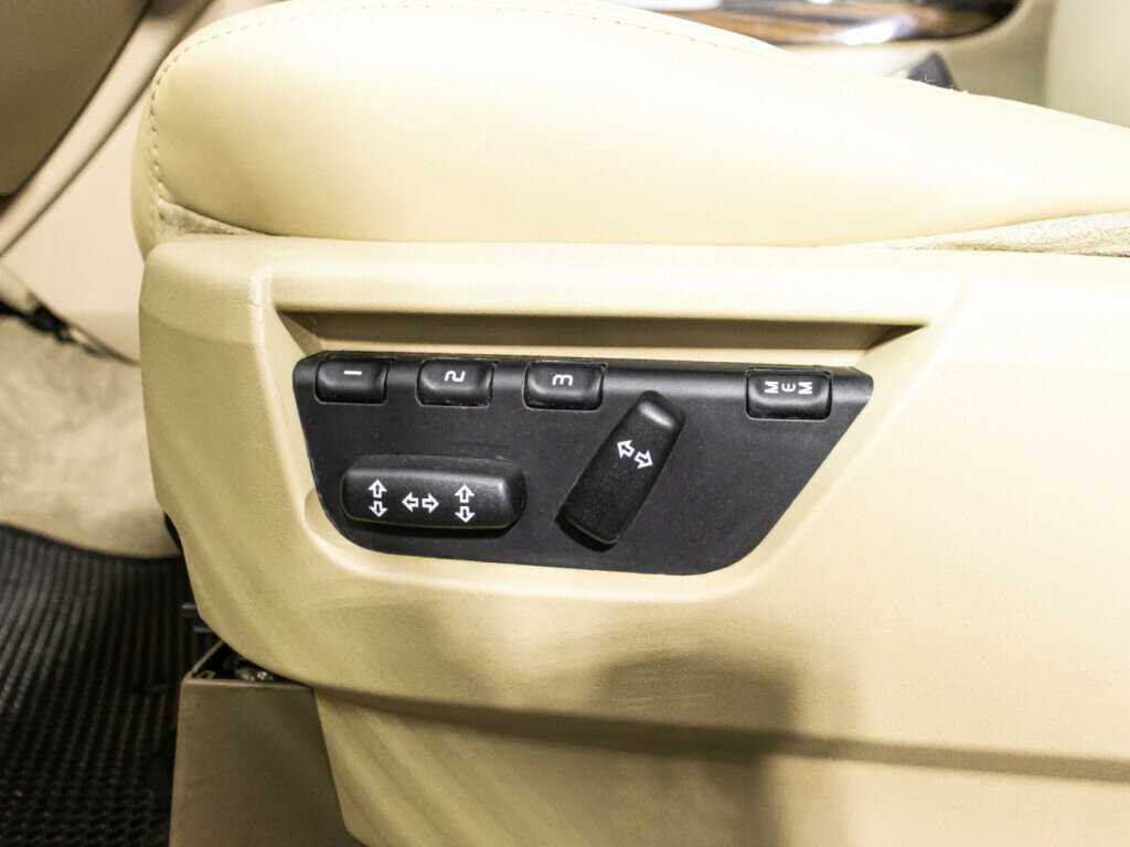 Land Rover Range Rover Sport 2008 года с пробегом. Фото: #19