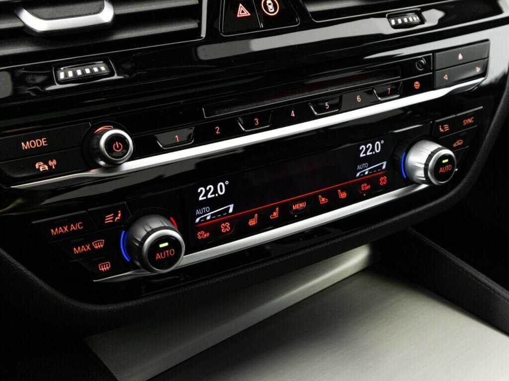 BMW 5 серии 2020 года с пробегом. Фото: #26