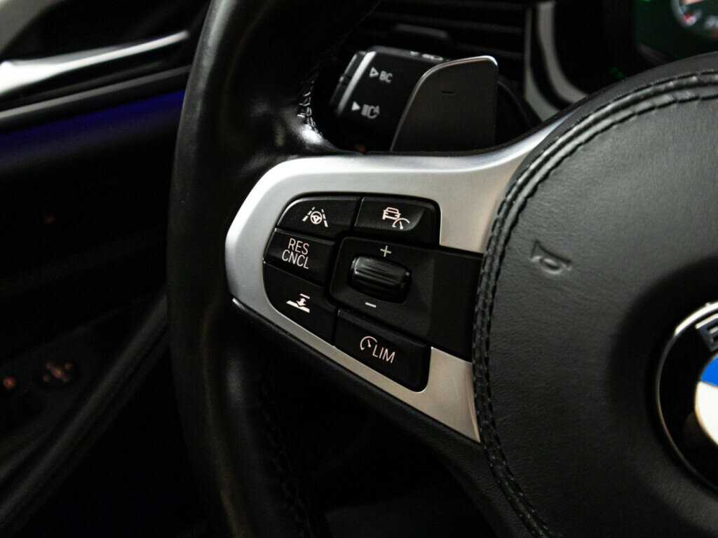 BMW 5 серии 2020 года с пробегом. Фото: #29