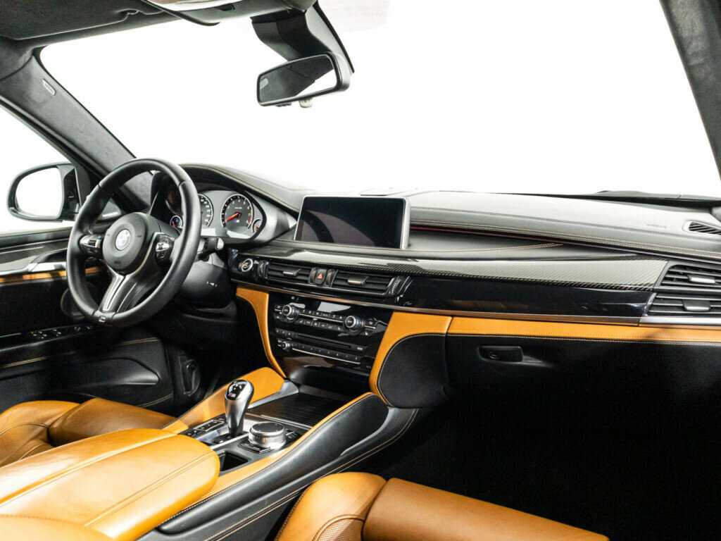 BMW X6 M 2015 года с пробегом. Фото: #8