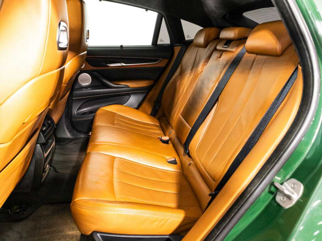 BMW X6 M 2015 года с пробегом. Фото: #9