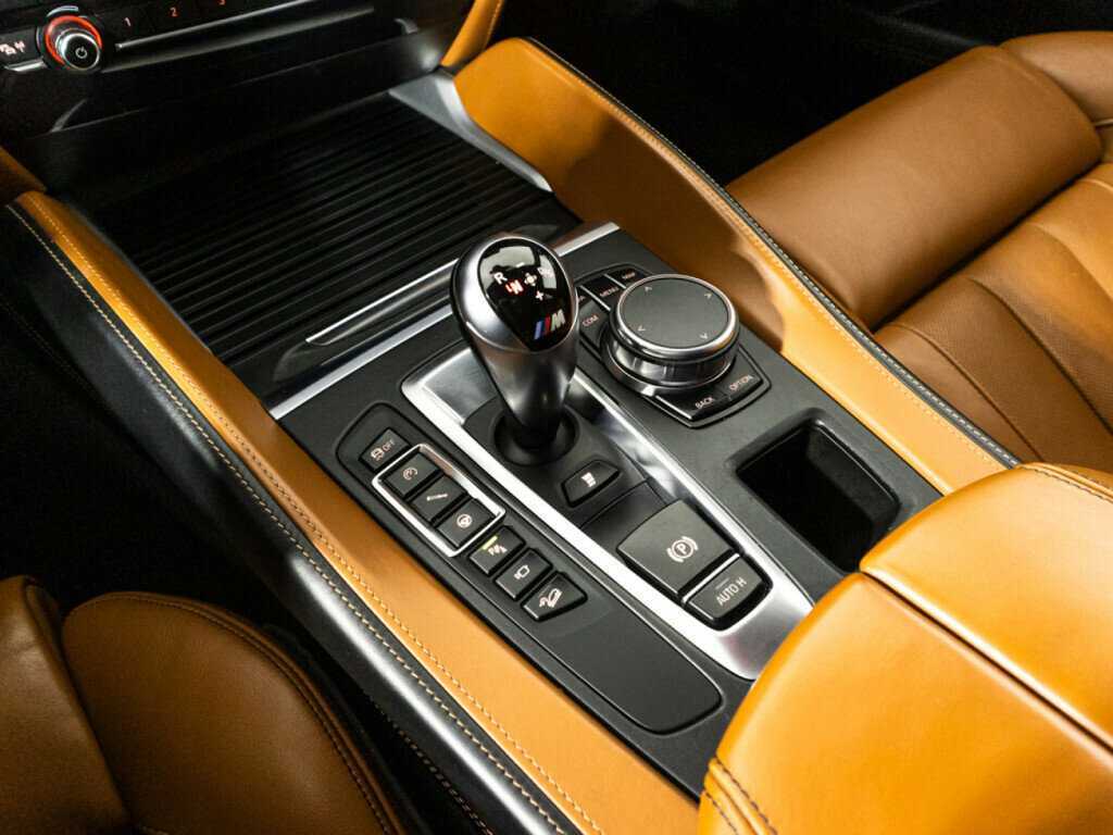 BMW X6 M 2015 года с пробегом. Фото: #22