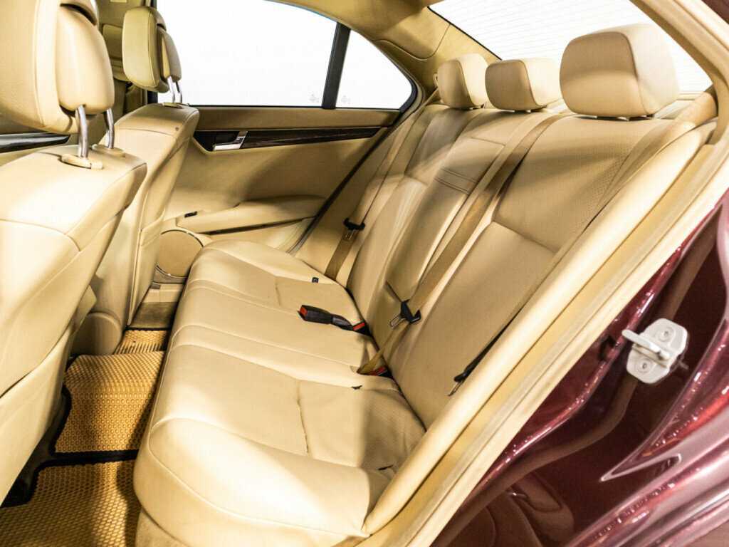 Mercedes-Benz C-Класс 2008 года с пробегом. Фото: #9