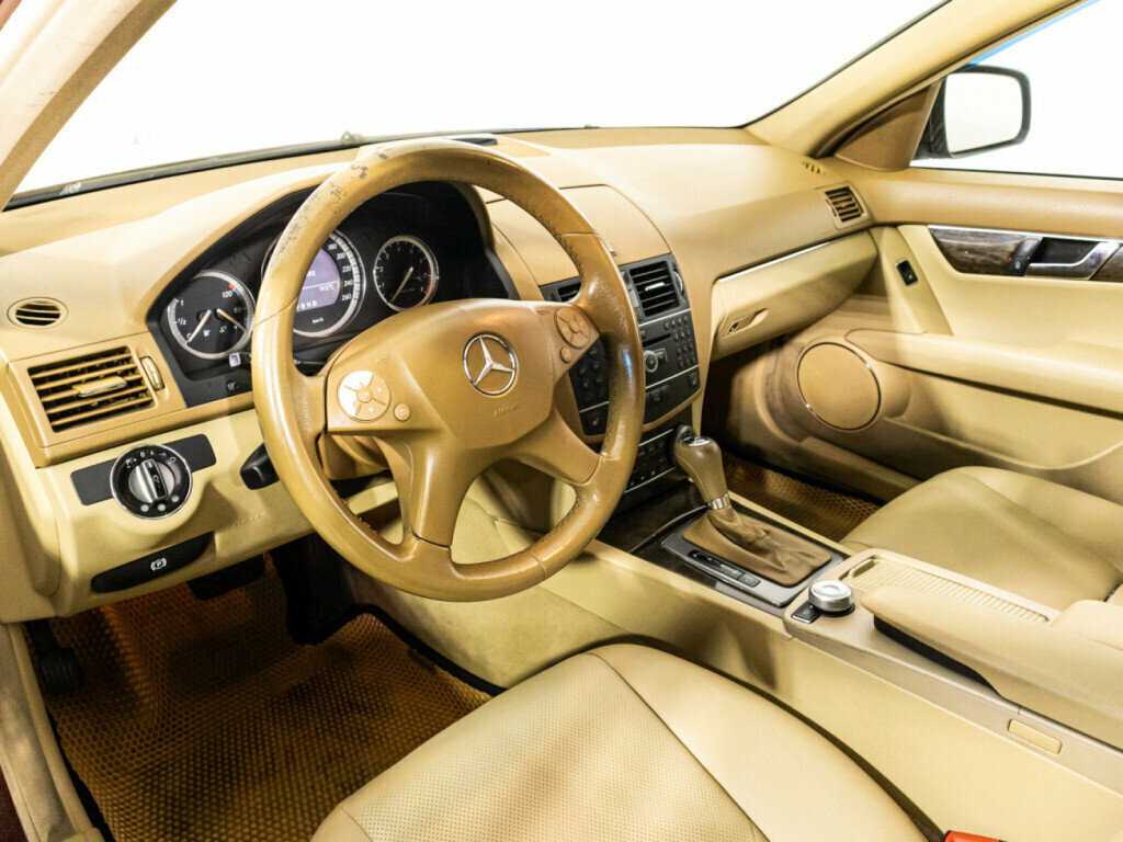 Mercedes-Benz C-Класс 2008 года с пробегом. Фото: #10