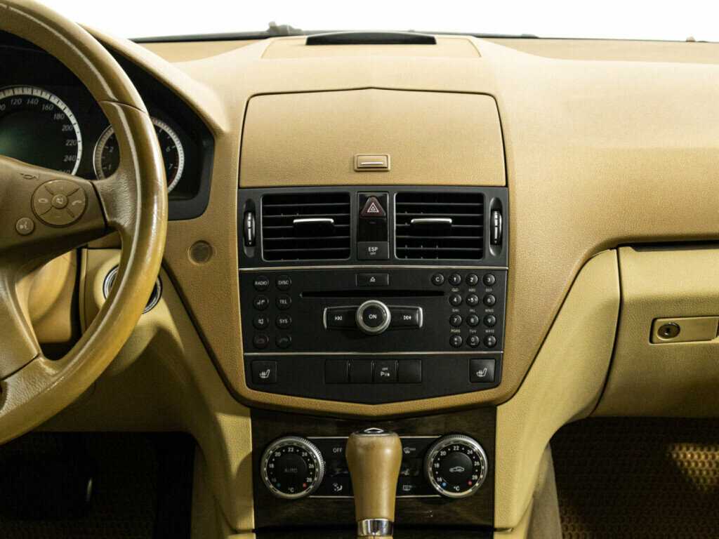 Mercedes-Benz C-Класс 2008 года с пробегом. Фото: #13