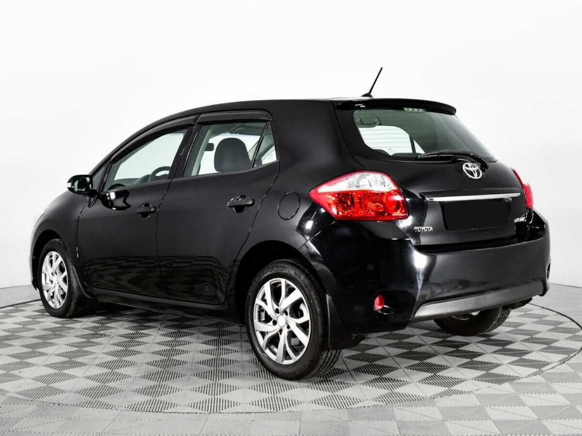 Toyota Auris 2010 года с пробегом. Фото: #6