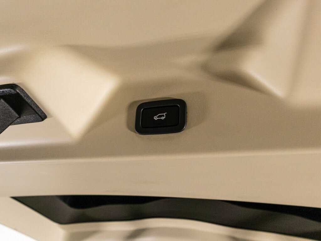 Land Rover Range Rover 2016 года с пробегом. Фото: #15