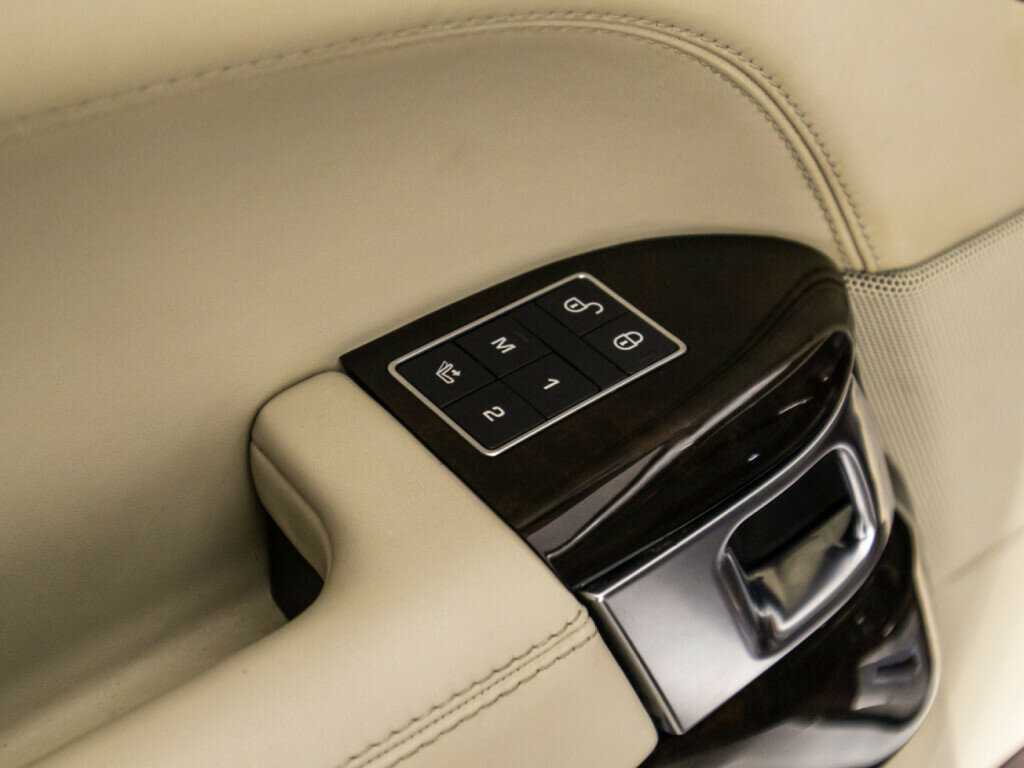 Land Rover Range Rover 2016 года с пробегом. Фото: #19