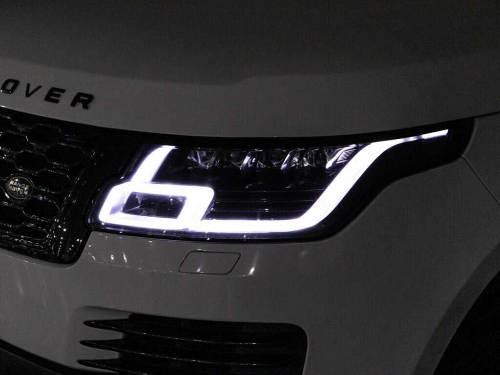 Land Rover Range Rover 2016 года с пробегом. Фото: #31