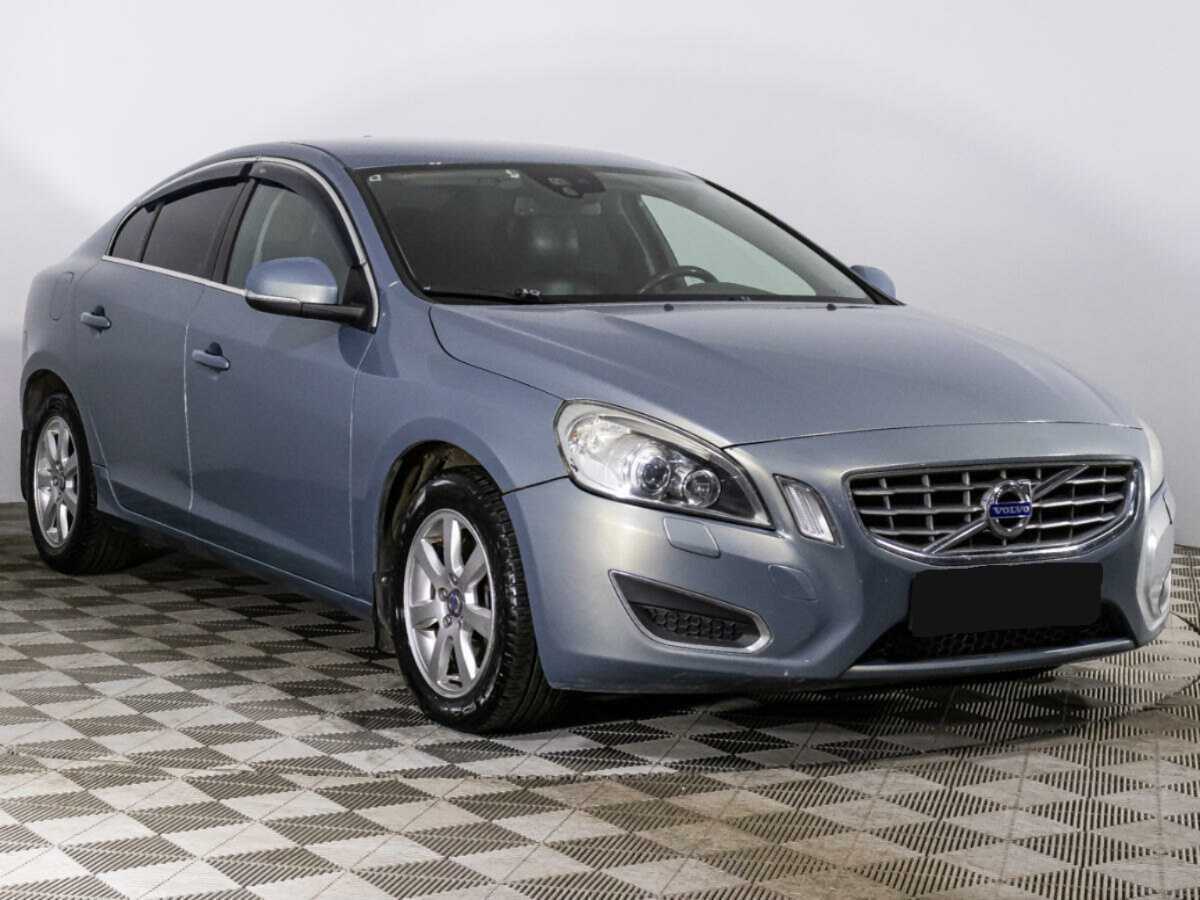 Volvo S60 2011 года с пробегом. Фото: #2