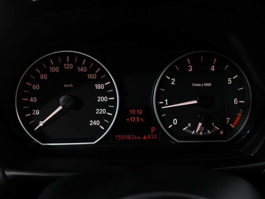 BMW 1 серии 2011 года с пробегом. Фото: #11