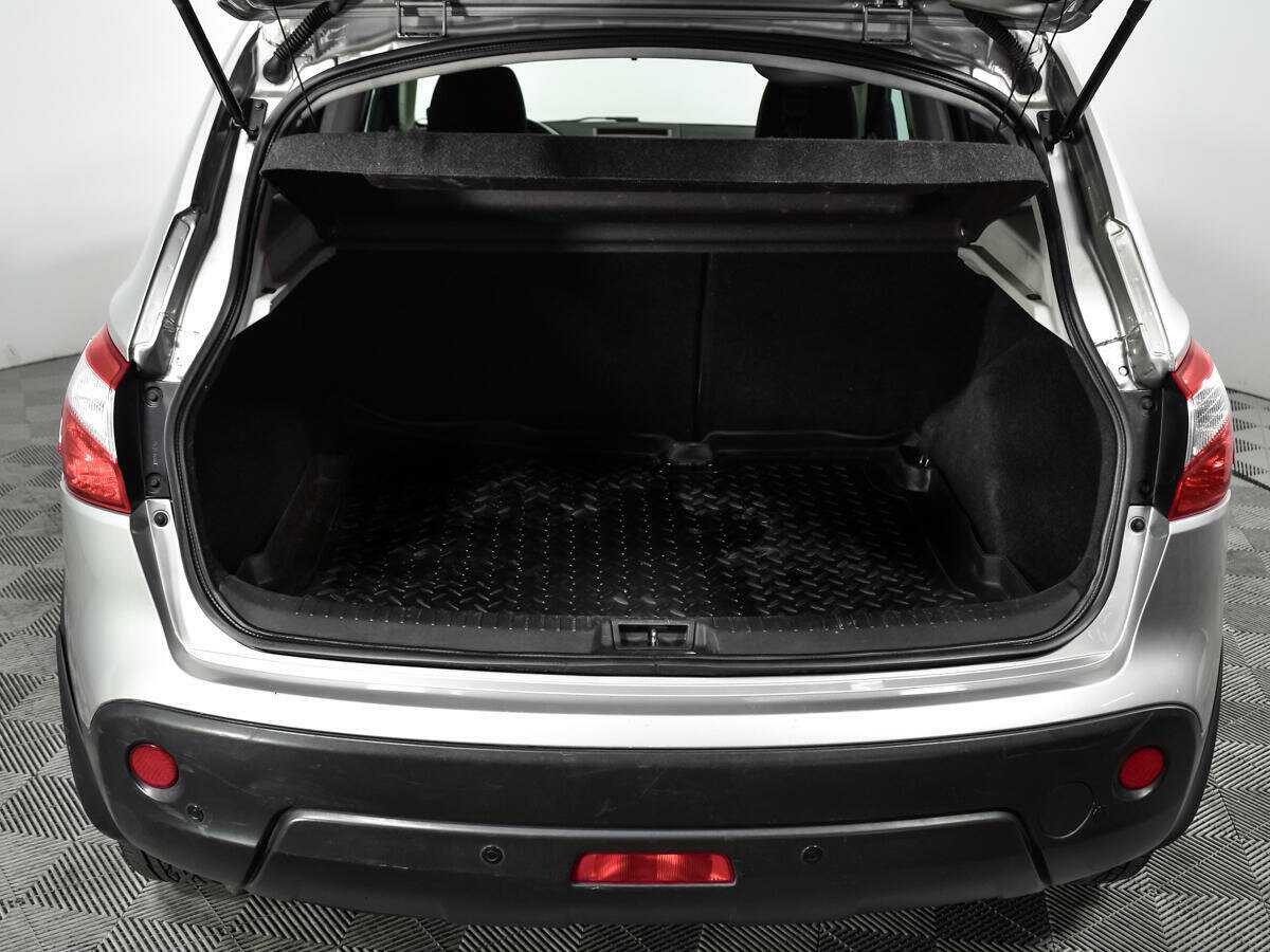 Nissan Qashqai 2011 года с пробегом. Фото: #14