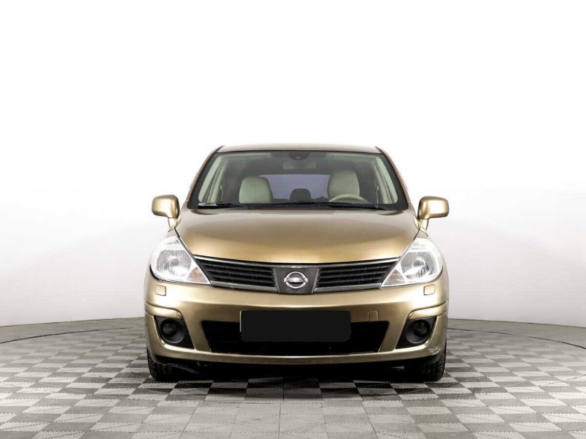 Nissan Tiida 2008 года с пробегом. Фото: #1