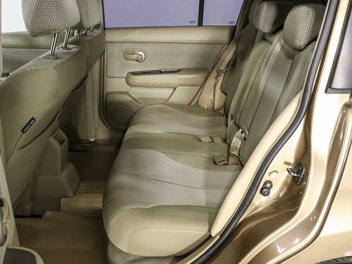 Nissan Tiida 2008 года с пробегом. Фото: #7