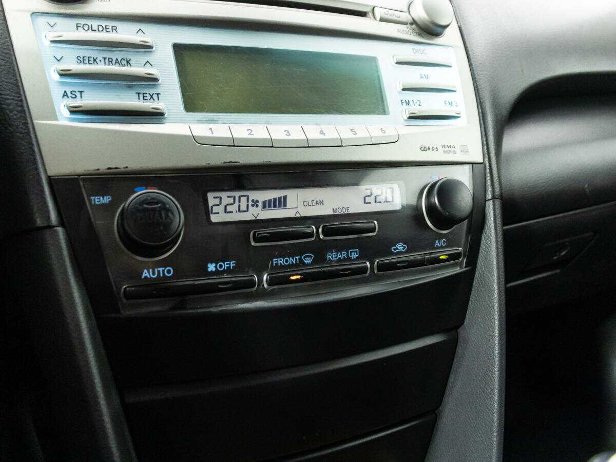 Toyota Camry 2008 года с пробегом. Фото: #14