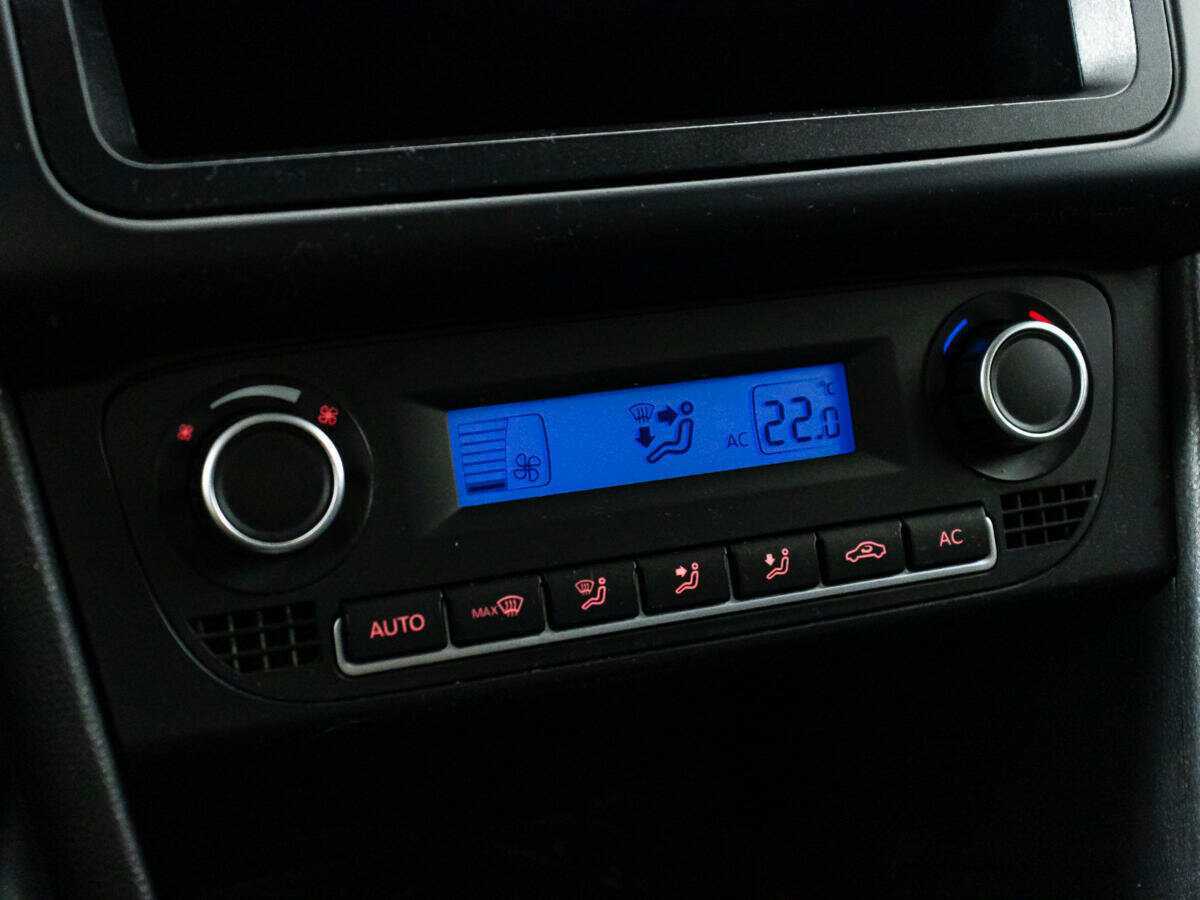 Volkswagen Polo 2010 года с пробегом. Фото: #14