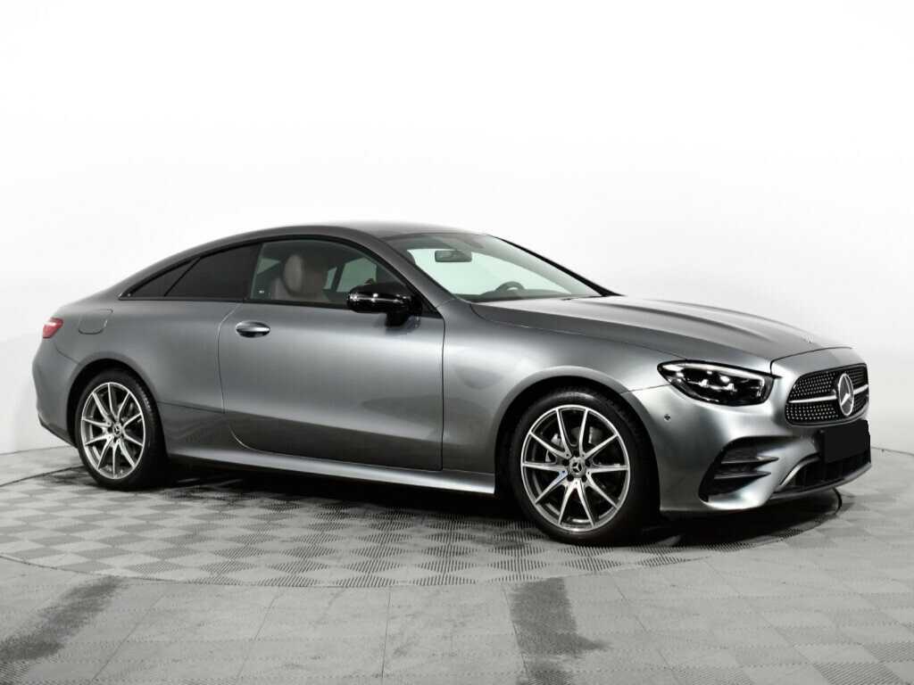 Mercedes-Benz E-Класс 2021 года с пробегом. Фото: #2