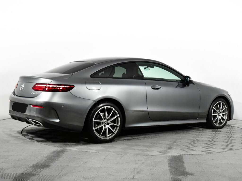 Mercedes-Benz E-Класс 2021 года с пробегом. Фото: #4