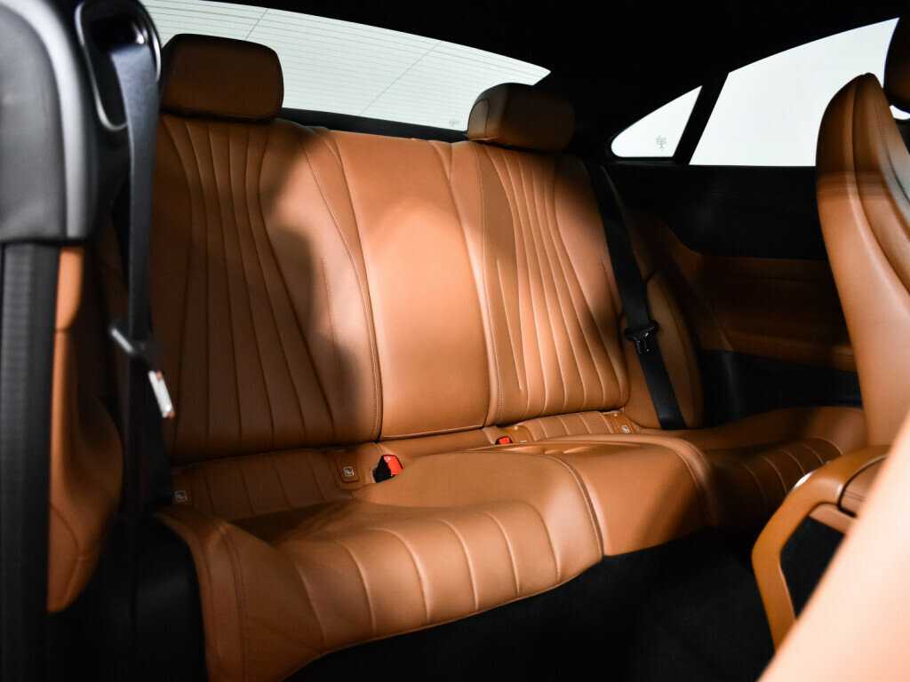 Mercedes-Benz E-Класс 2021 года с пробегом. Фото: #9