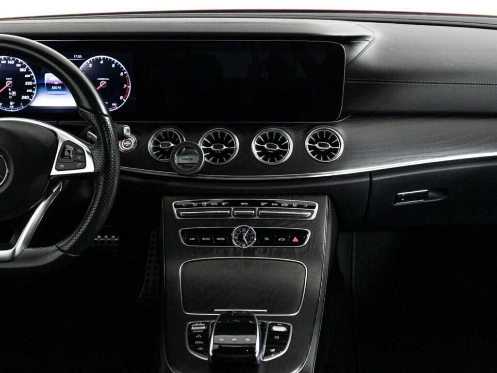 Mercedes-Benz E-Класс 2017 года с пробегом. Фото: #13