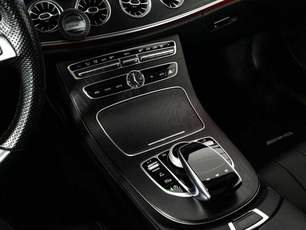 Mercedes-Benz E-Класс 2017 года с пробегом. Фото: #18