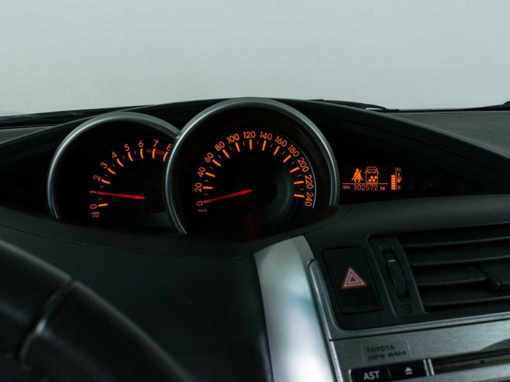 Toyota Verso 2011 года с пробегом. Фото: #10