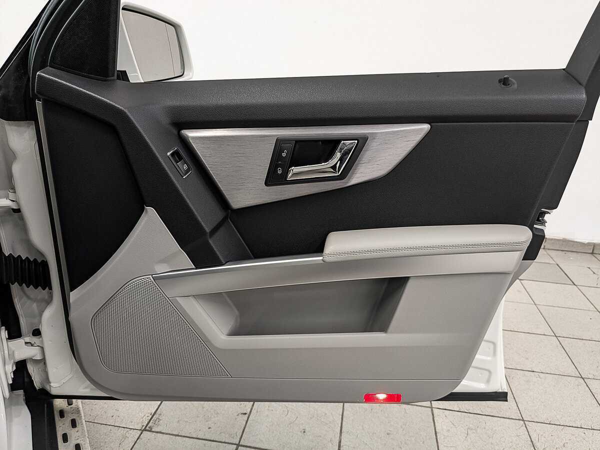 Mercedes-Benz GLK-Класс 2009 года с пробегом. Фото: #23