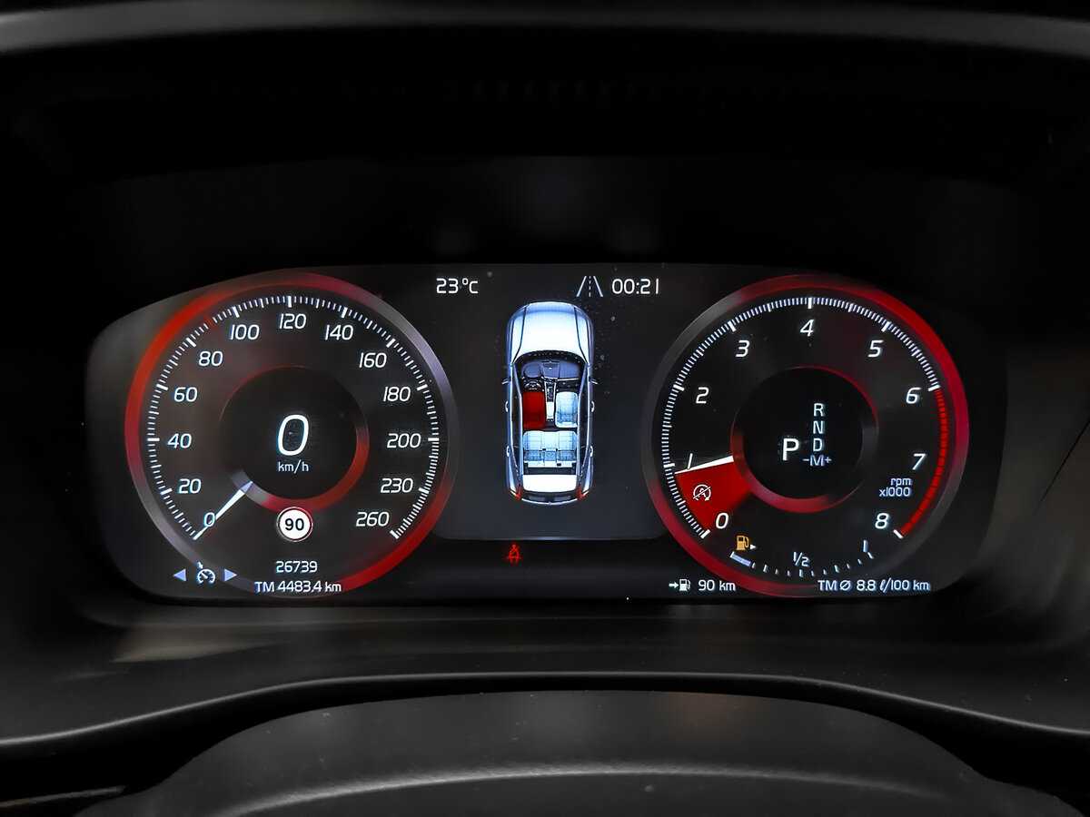 Volvo XC40 2020 года с пробегом. Фото: #14