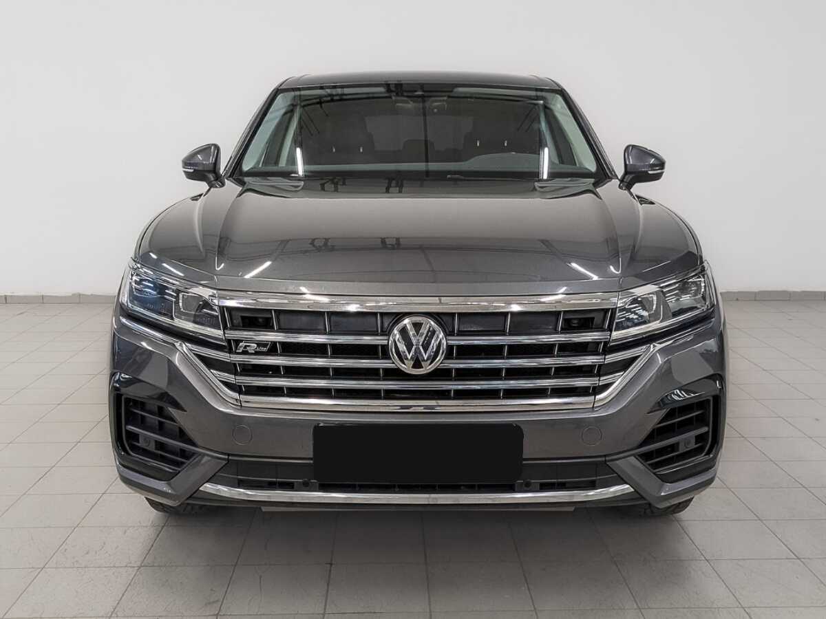Volkswagen Touareg 2019 года с пробегом. Фото: #1