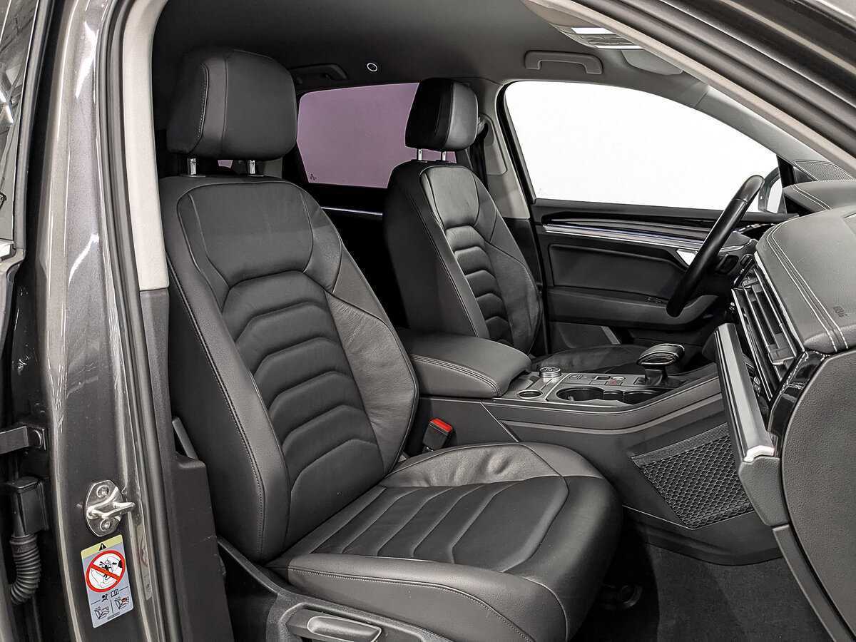 Volkswagen Touareg 2019 года с пробегом. Фото: #23