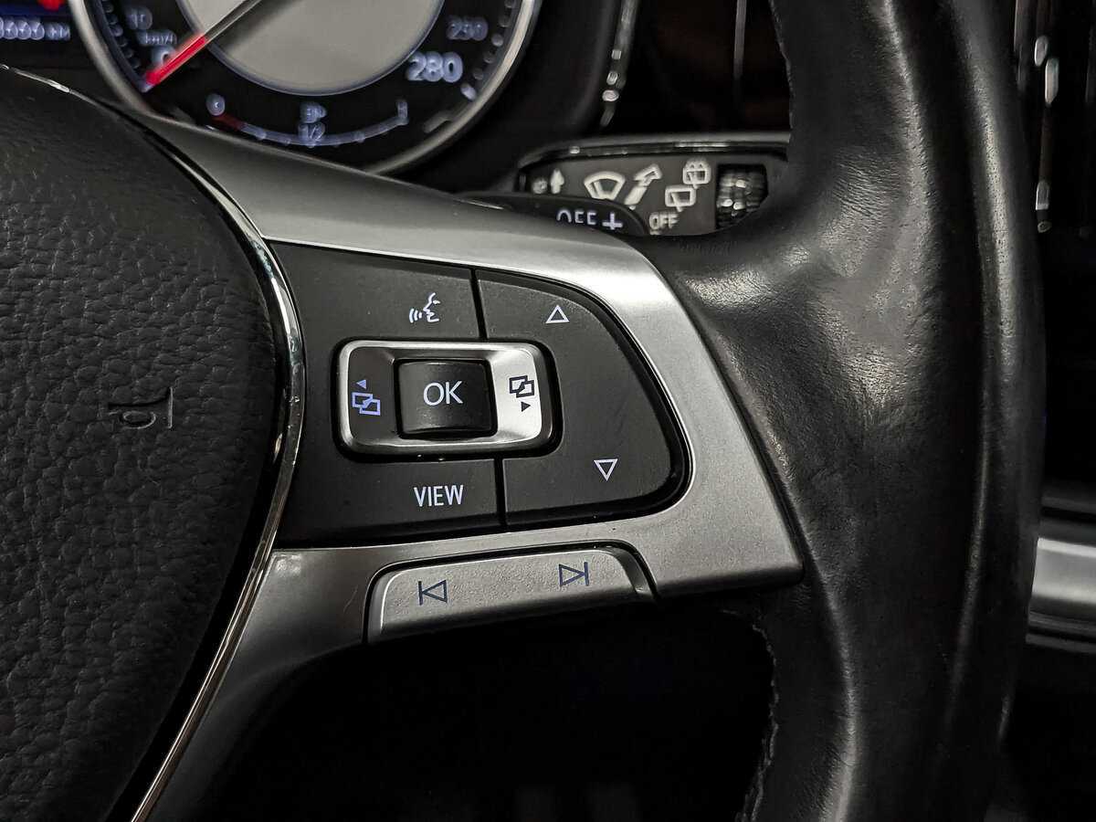 Volkswagen Touareg 2019 года с пробегом. Фото: #27