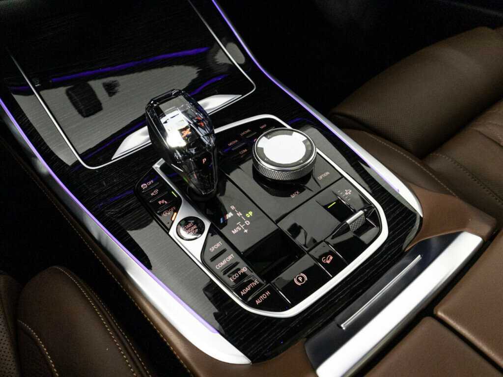 BMW X7 2020 года с пробегом. Фото: #28